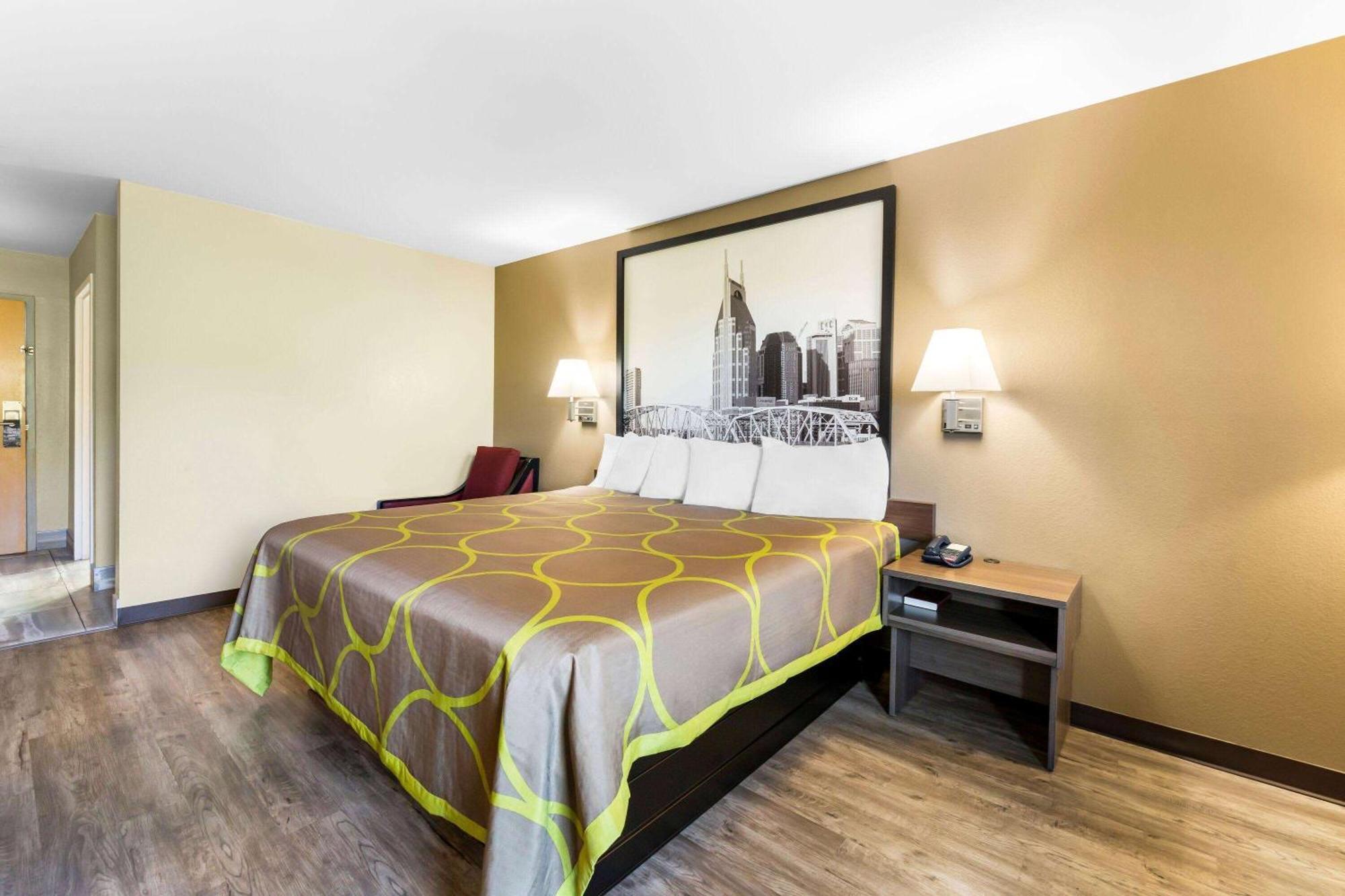 Super 8 By Wyndham Dickson Hotel Bagian luar foto